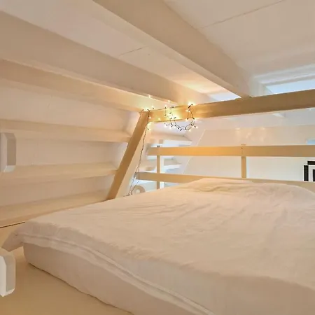 Zeer Luxe In * הארדרוייק